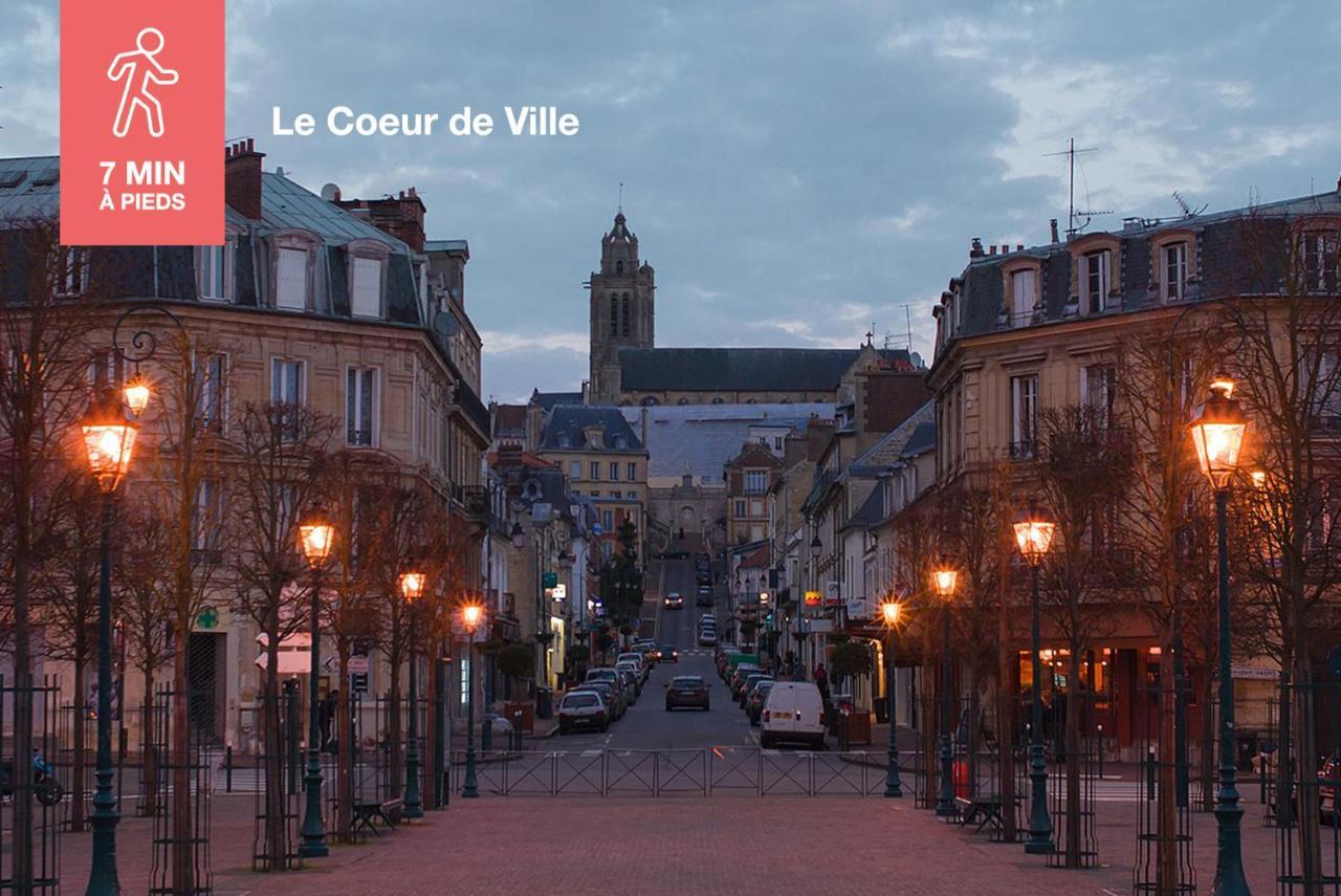 Studio Cosy En Plein Coeur Historique De Pontoise Lägenhet Exteriör bild